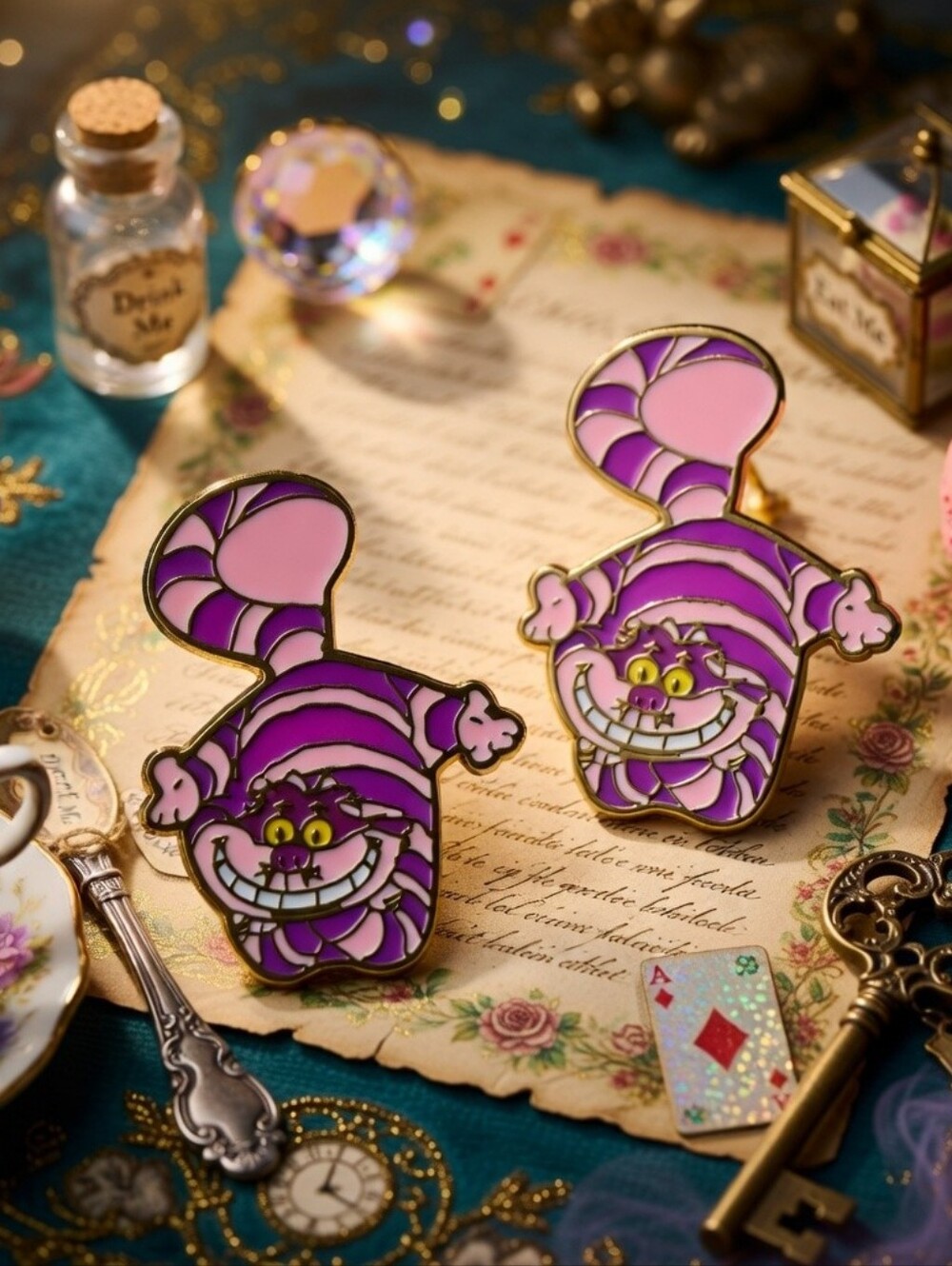 MODCLOTH CHESHIRE CAT ALICE IN WONDERLAND MINI STUD EARRINGS 2